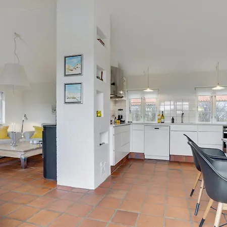 Vakantiehuis Jantje - 500m From The Sea By Interhome *